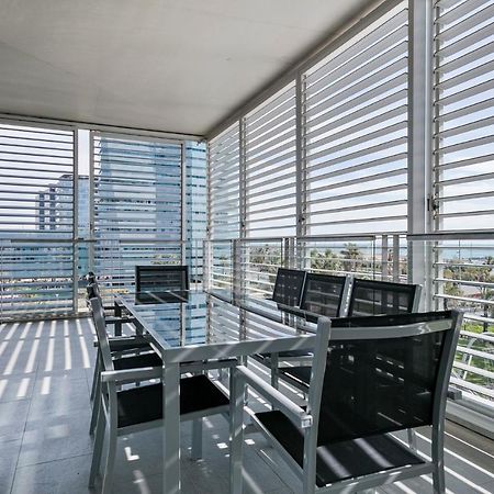 Alcam Llum Deluxe Apartment Barcelona Exterior photo