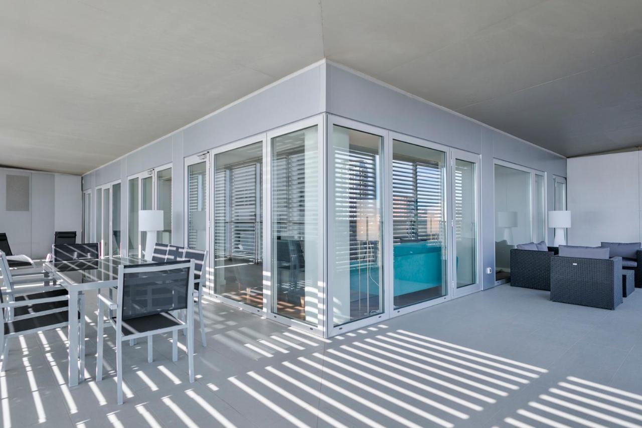 Alcam Llum Deluxe Apartment Barcelona Exterior photo