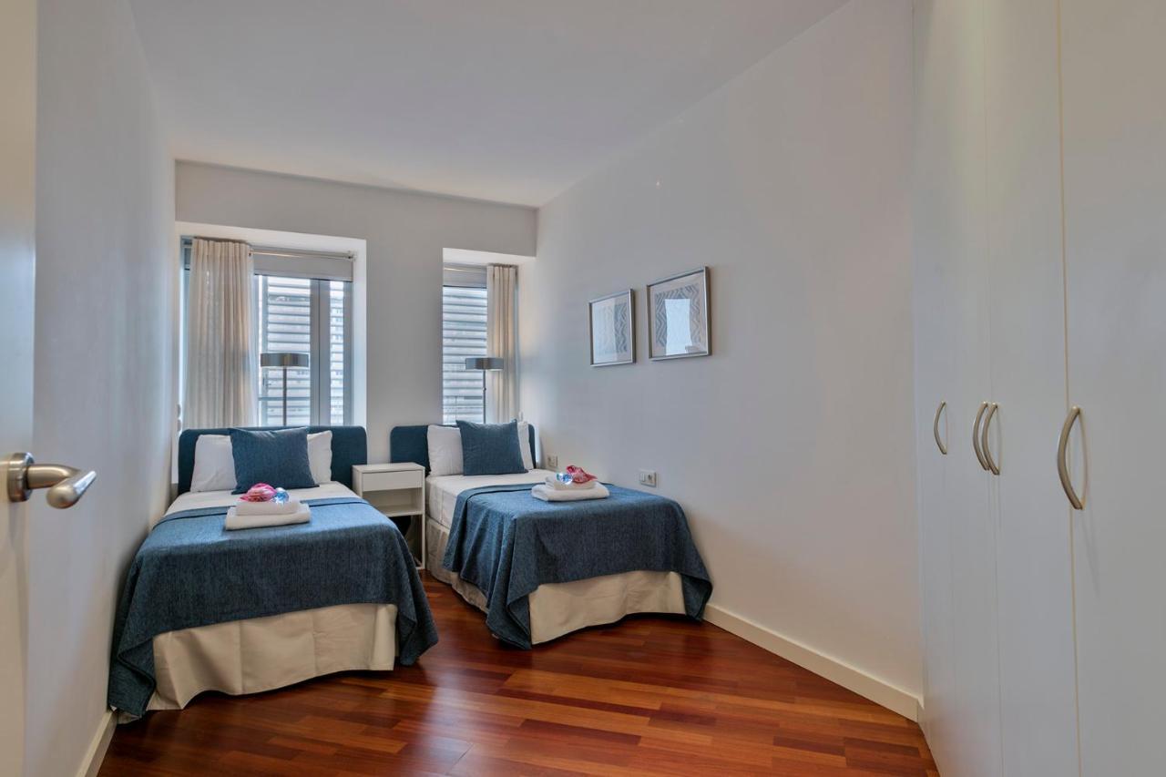 Alcam Llum Deluxe Apartment Barcelona Exterior photo